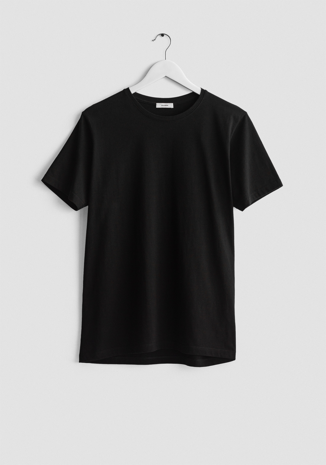 Camiseta negra corta new arrivals