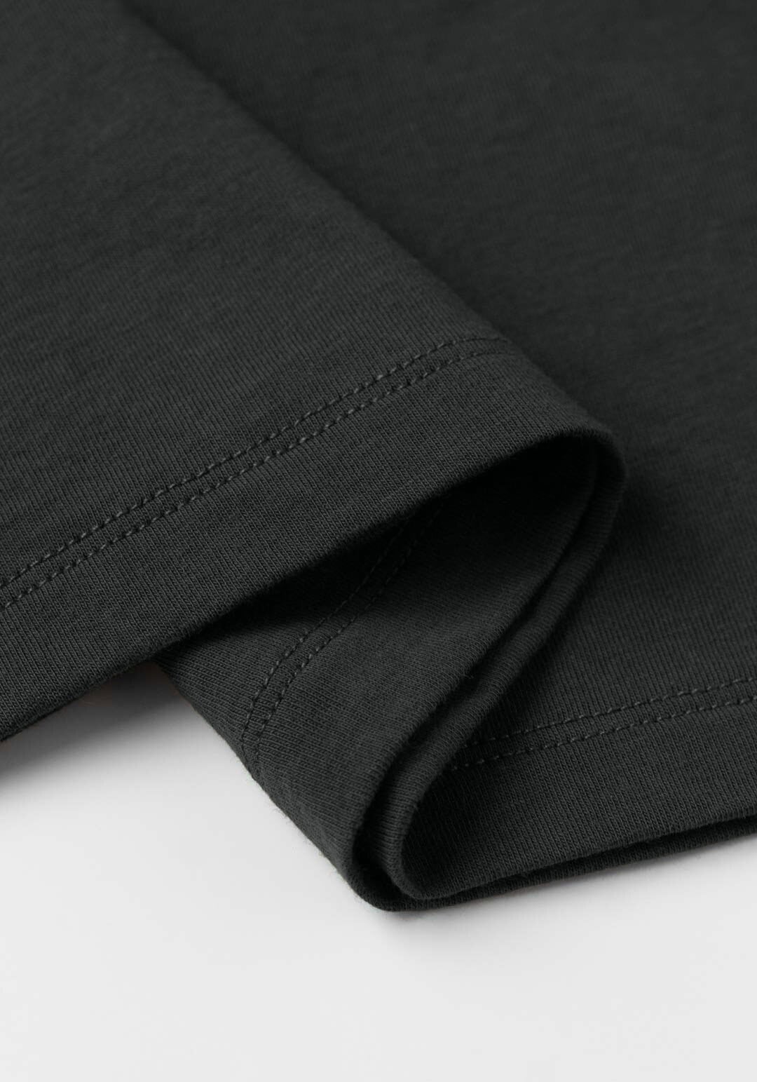 vausen camiseta gris grafito manga corta algodón peruano detalles